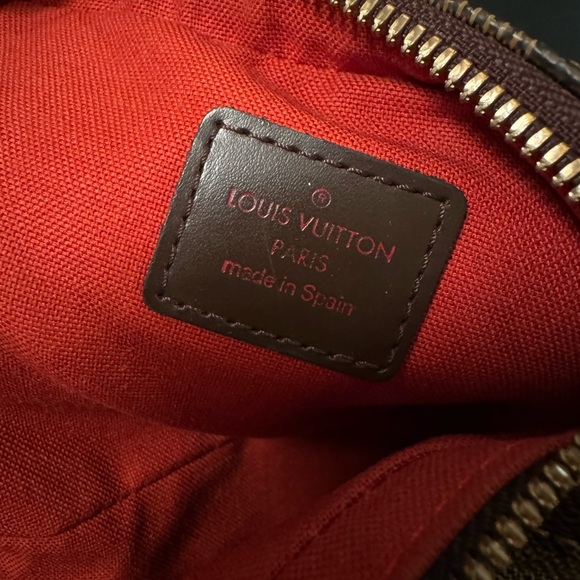 Louis Vuitton Geronimos Waist/Bum Bag Damier Canvas w/Red Interior - Picture 5 of 7
